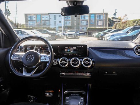 Used 2021 Mercedes-Benz GLA 35 AMG 4MATIC image 12