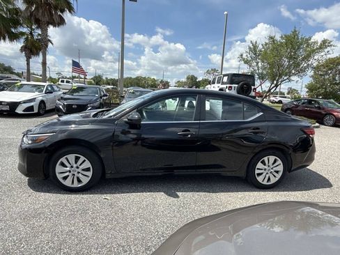 Certified 2024 Nissan Sentra S FWD image 7