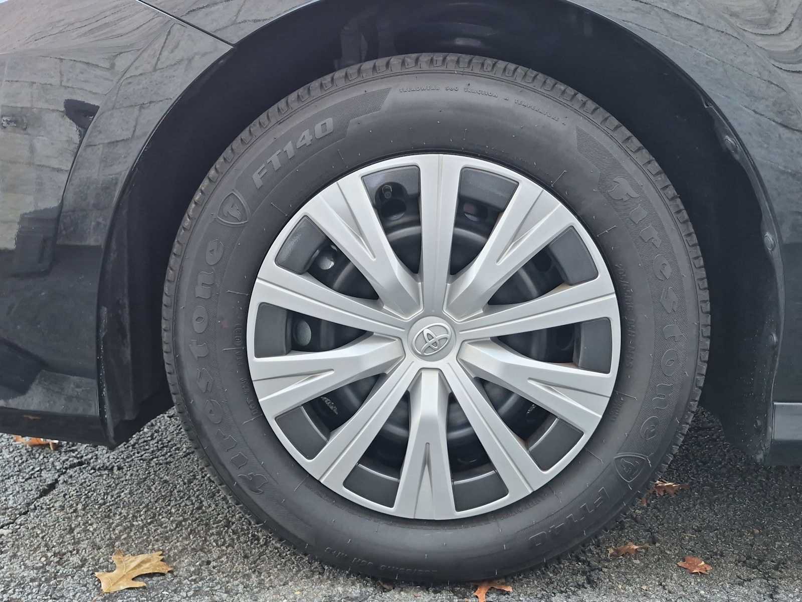 Used 2021 Toyota Camry LE FWD image 14