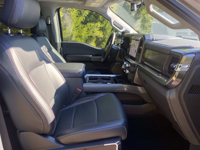 Used 2024 Ford F250 Lariat w/ Lariat Ultimate Package AWD/4WD image 37