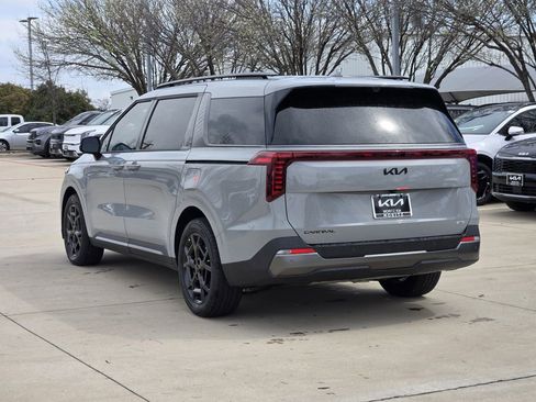 New 2026 Kia Carnival SX Prestige image 3