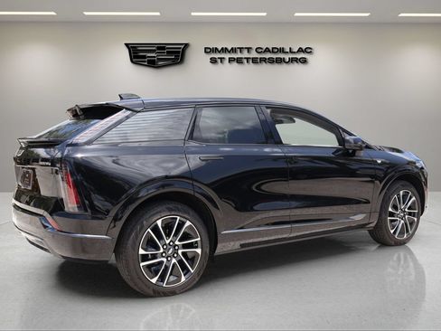 Used 2025 Cadillac Optiq Sport 1 AWD/4WD image 5