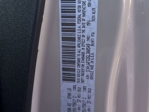 Used 2016 Jeep Wrangler Unlimited Rubicon image 26