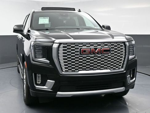 Used 2024 GMC Yukon Denali image 4