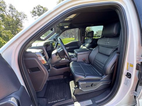 Used 2026 Ford F450 Platinum w/ FX4 Off-Road Package AWD/4WD image 10