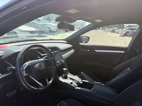 Used 2020 Honda Civic Sport image 3