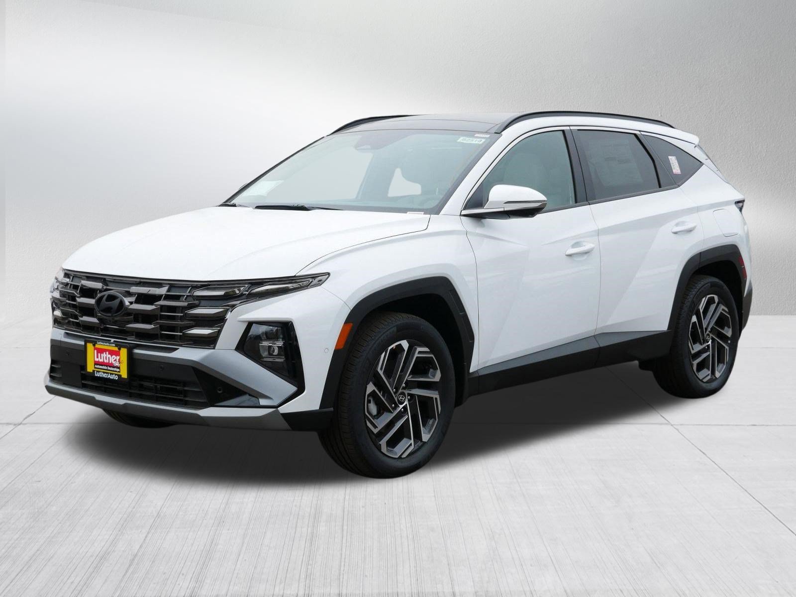 New 2026 Hyundai Tucson Limited AWD/4WD image 2