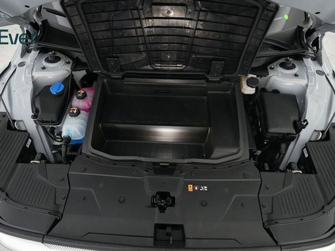 Used 2024 Hyundai Ioniq 5 Limited image 22