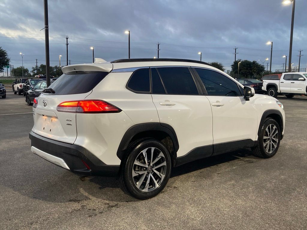 Certified 2022 Toyota Corolla Cross XLE AWD/4WD image 2