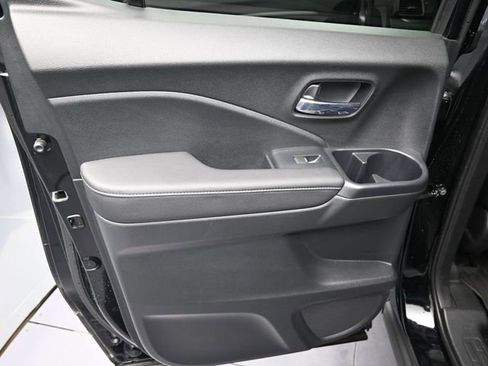 Used 2023 Honda Ridgeline RTL-E image 18