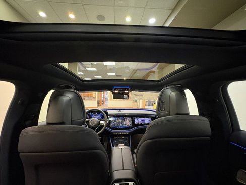 New 2026 Mercedes-Benz E 450 4MATIC Sedan image 22