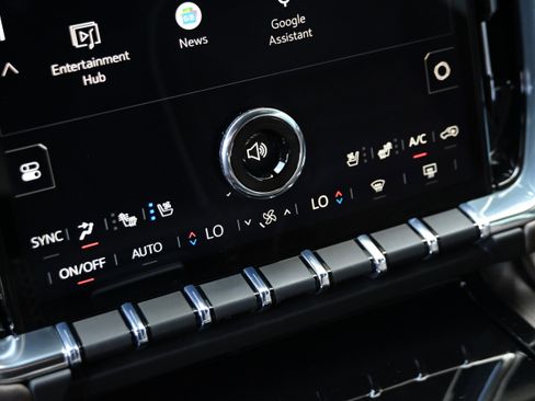 Used 2025 GMC Yukon Denali Ultimate image 19