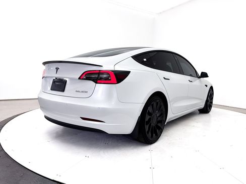 Used 2022 Tesla Model 3 Performance AWD/4WD image 18