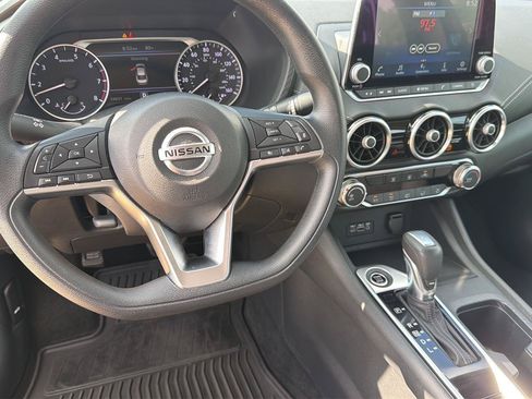 Used 2023 Nissan Sentra SV FWD image 14