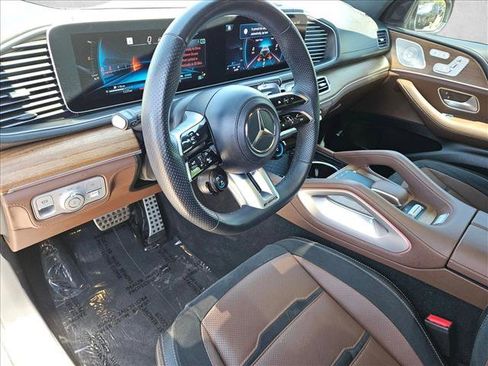 Used 2024 Mercedes-Benz GLE 53 AMG 4MATIC image 18