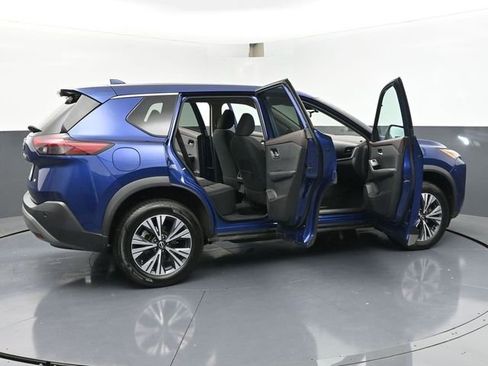 Used 2023 Nissan Rogue SV image 46