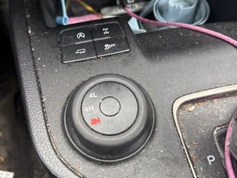 Used 2020 Ford Ranger XLT w/ Equipment Group 301A Mid image 25