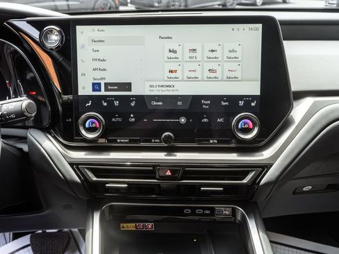 Used 2024 Lexus TX 350 AWD image 15