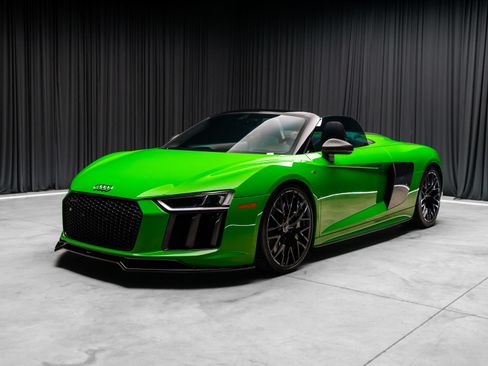 Used 2018 Audi R8 V10 plus AWD/4WD image 23