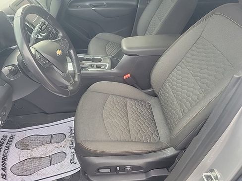 Certified 2020 Chevrolet Equinox LT w/ Driver Convenience Package image 23