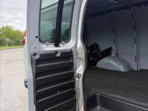 Used 2024 Chevrolet Express 2500 w/ Driver Convenience Package image 14