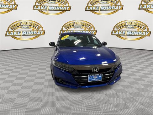Used 2022 Honda Accord Sport image 6