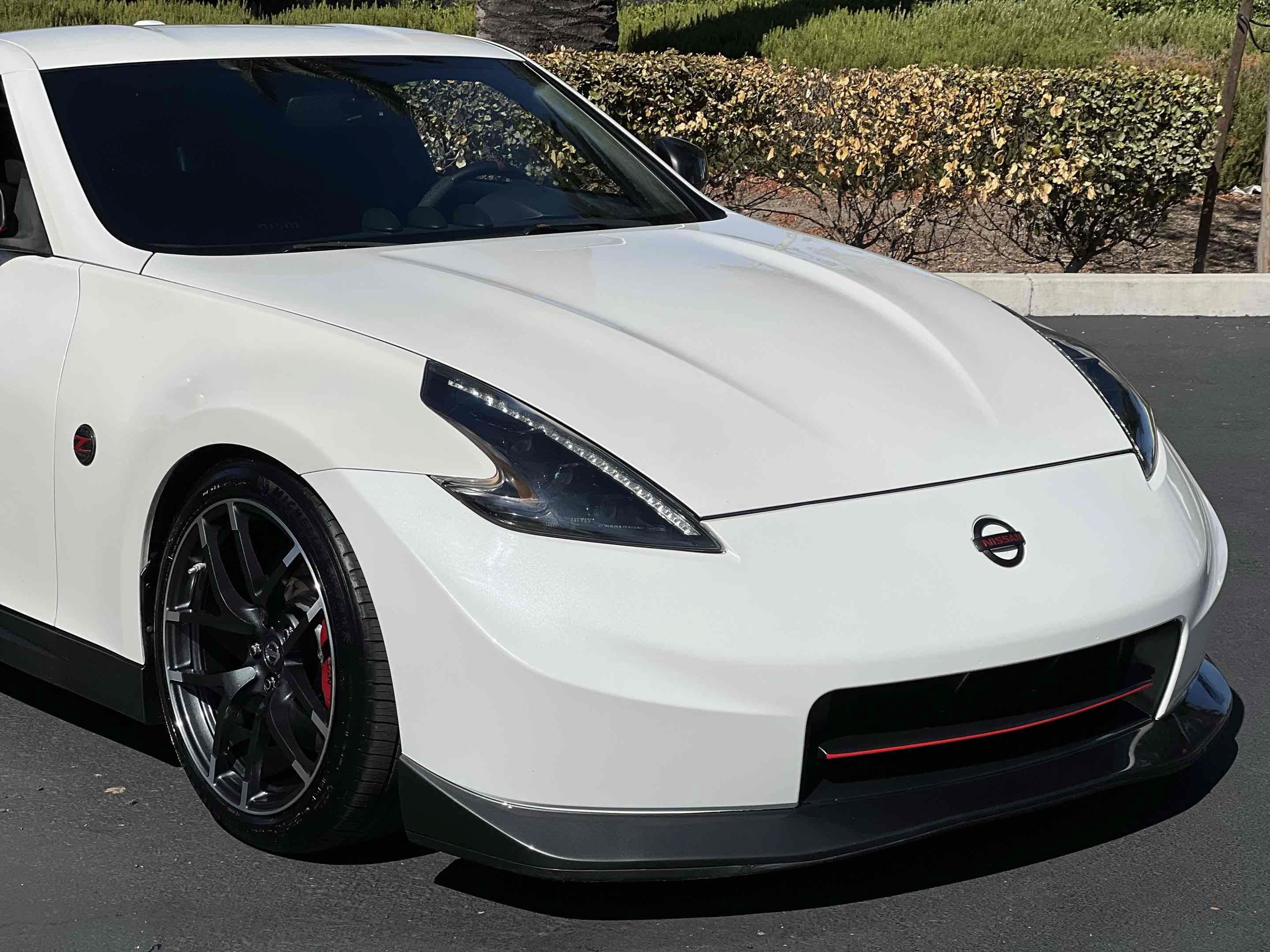 Used 2014 Nissan 370Z NISMO w/ Bose Package RWD image 45
