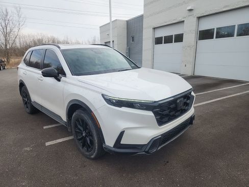 Used 2023 Honda CR-V Sport image 8