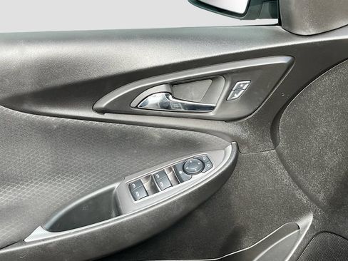 Used 2025 Chevrolet Malibu LS FWD image 18