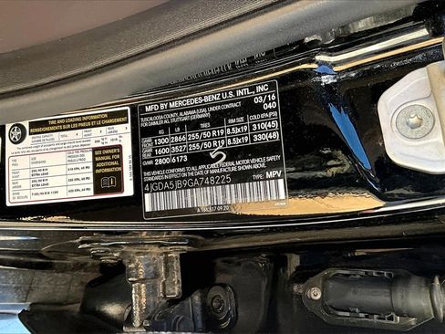 Used 2016 Mercedes-Benz GLE 350 w/ Premium Package image 18