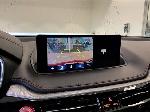 Used 2023 Acura MDX Type S image 21