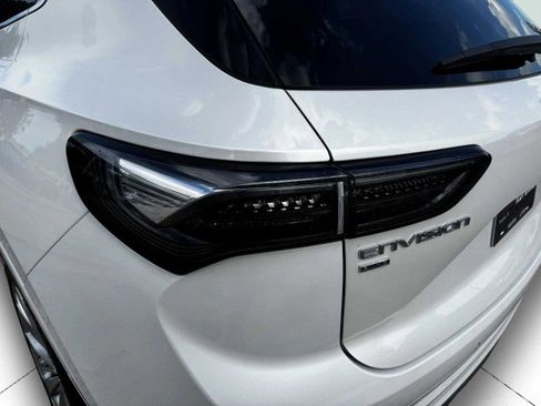 Used 2024 Buick Envision Avenir image 15