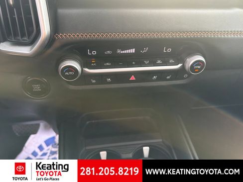 Used 2026 MAZDA CX-50 AWD 2.5 S w/ Premium Package image 19