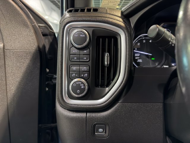 Used 2020 GMC Sierra 1500 Elevation w/ Elevation Value Package AWD/4WD image 24