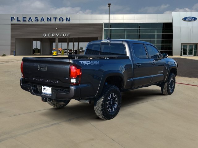 Used 2019 Toyota Tacoma TRD Off-Road w/ Technology Package AWD/4WD image 5