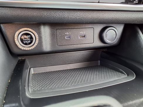 Used 2021 Nissan Rogue SL w/ Premium Package FWD image 9