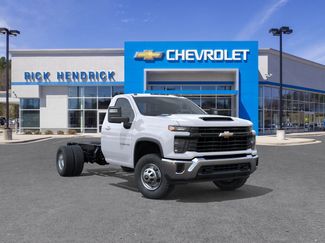 New 2025 Chevrolet Silverado 3500 W/T w/ WT Convenience Package AWD/4WD video 2