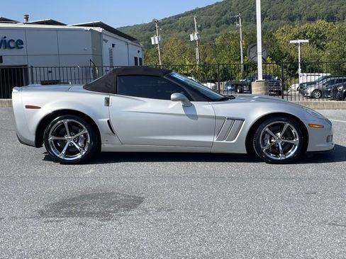 Certified 2013 Chevrolet Corvette Grand Sport w/ 3LT Preferred Equipment Group image 16