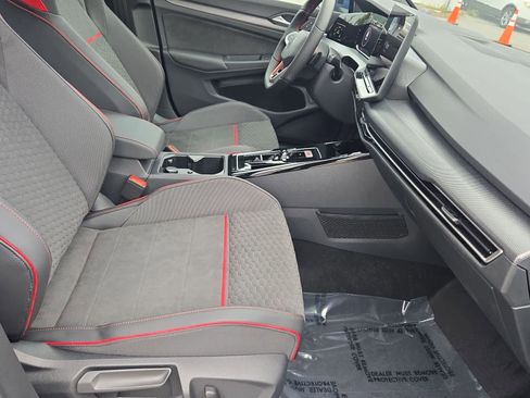 New 2026 Volkswagen GTI SE FWD image 22