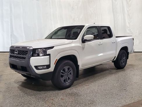 Used 2025 Nissan Frontier SV w/ SV Convenience Package image 2