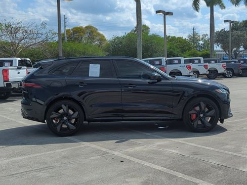 Used 2024 Jaguar F-PACE SVR AWD/4WD image 4
