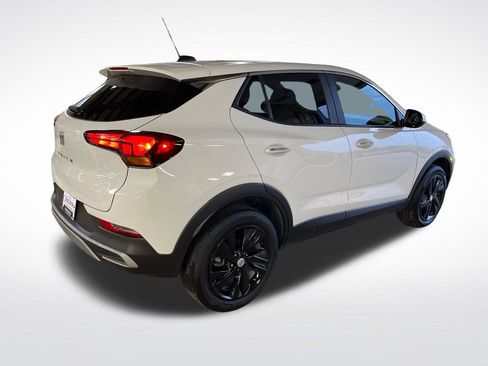 Used 2024 Buick Encore GX Preferred w/ Comfort Package AWD/4WD image 5