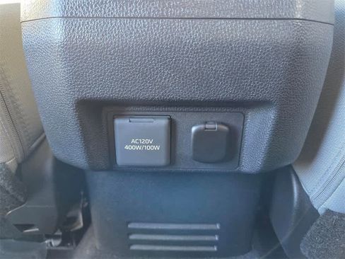 Used 2024 Toyota Tacoma TRD Sport image 10