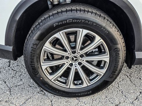 New 2025 Mercedes-Benz GLC 300 4MATIC image 8