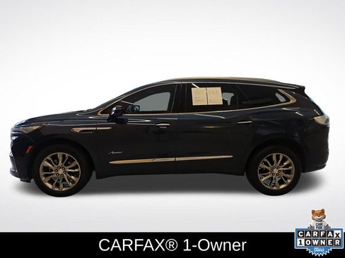 Used 2022 Buick Enclave Avenir FWD image 2