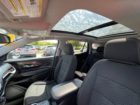 Used 2019 GMC Terrain SLE w/ Driver Convenience Package AWD/4WD image 19