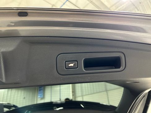 Used 2023 Acura MDX A-Spec AWD/4WD image 33