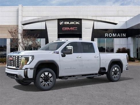 New 2026 GMC Sierra 2500 Denali w/ Denali Reserve Package image 2