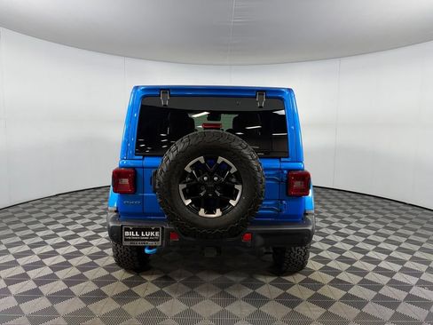 Used 2024 Jeep Wrangler Unlimited Rubicon 4xe AWD/4WD image 8