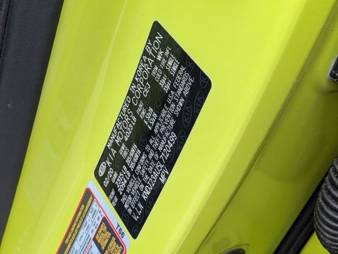 Used 2020 Kia Soul LX FWD image 33